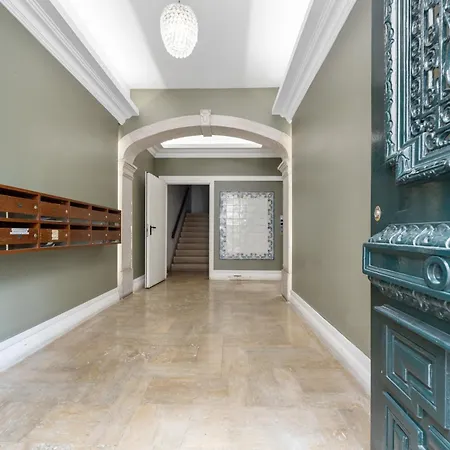 Διαμέρισμα Mbird Baixa Deluxe With Elevator